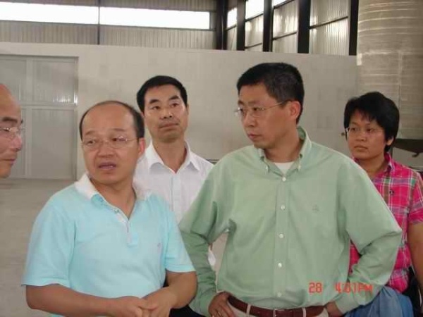 中国科学院上海药物研究所叶阳副所长携专家到我公司指导