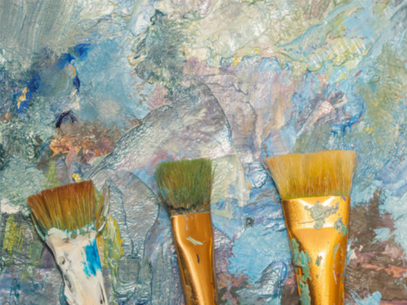 An introduction to oil painting brushes