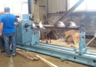 Live situation of auger shaft dynamic balance