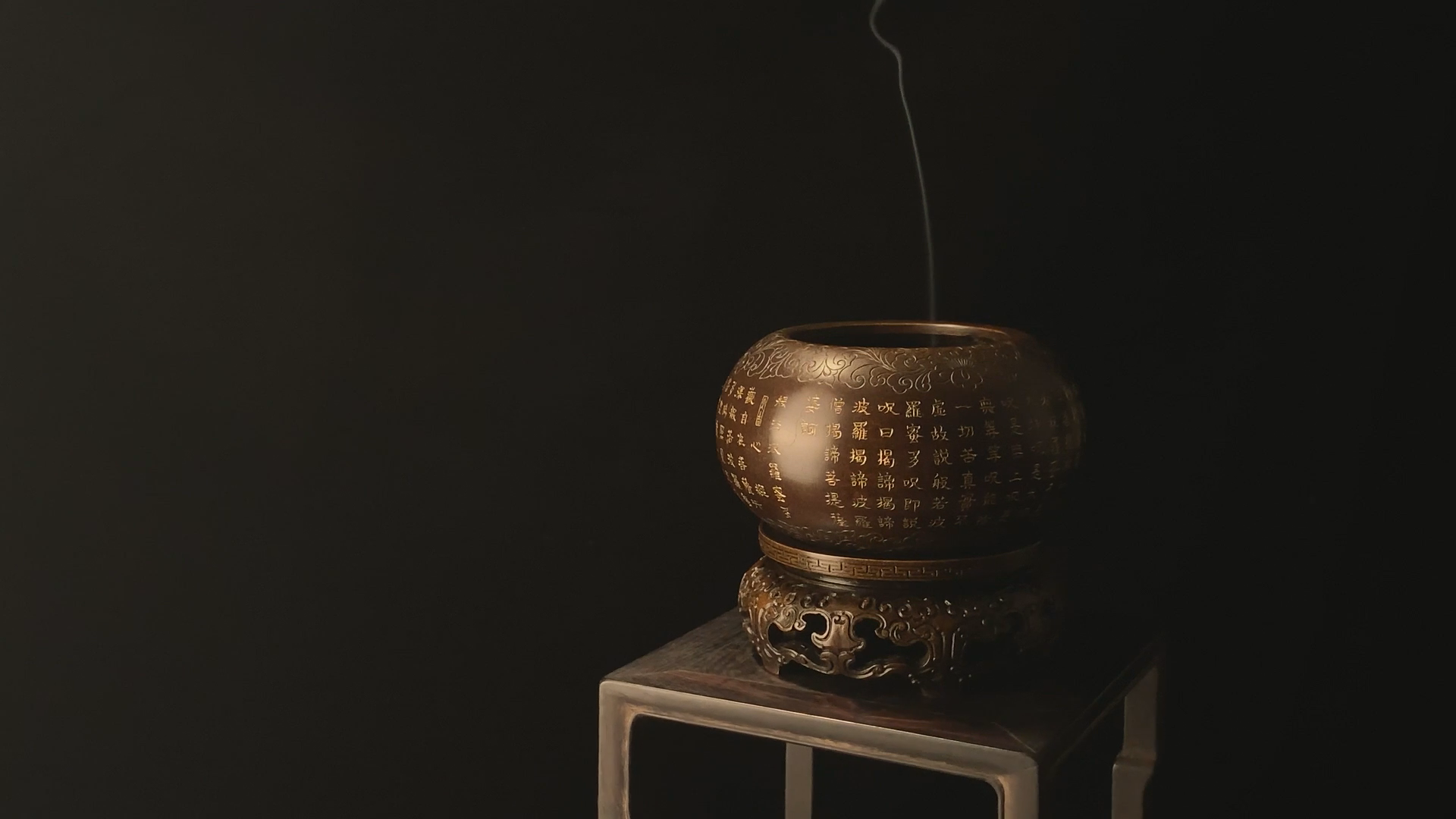 视频标题