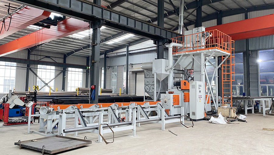 Steel pipe shot blasting machine