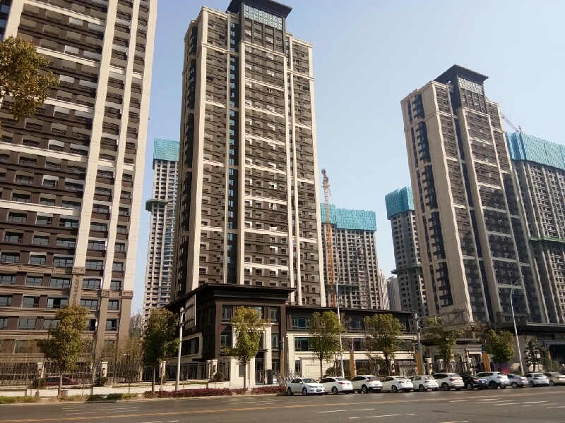 建发央著抗震支架安装工程