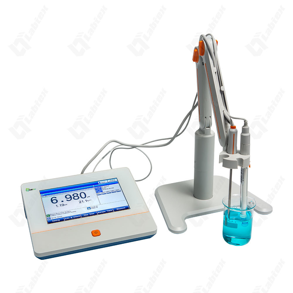 Benchtop pH Meter