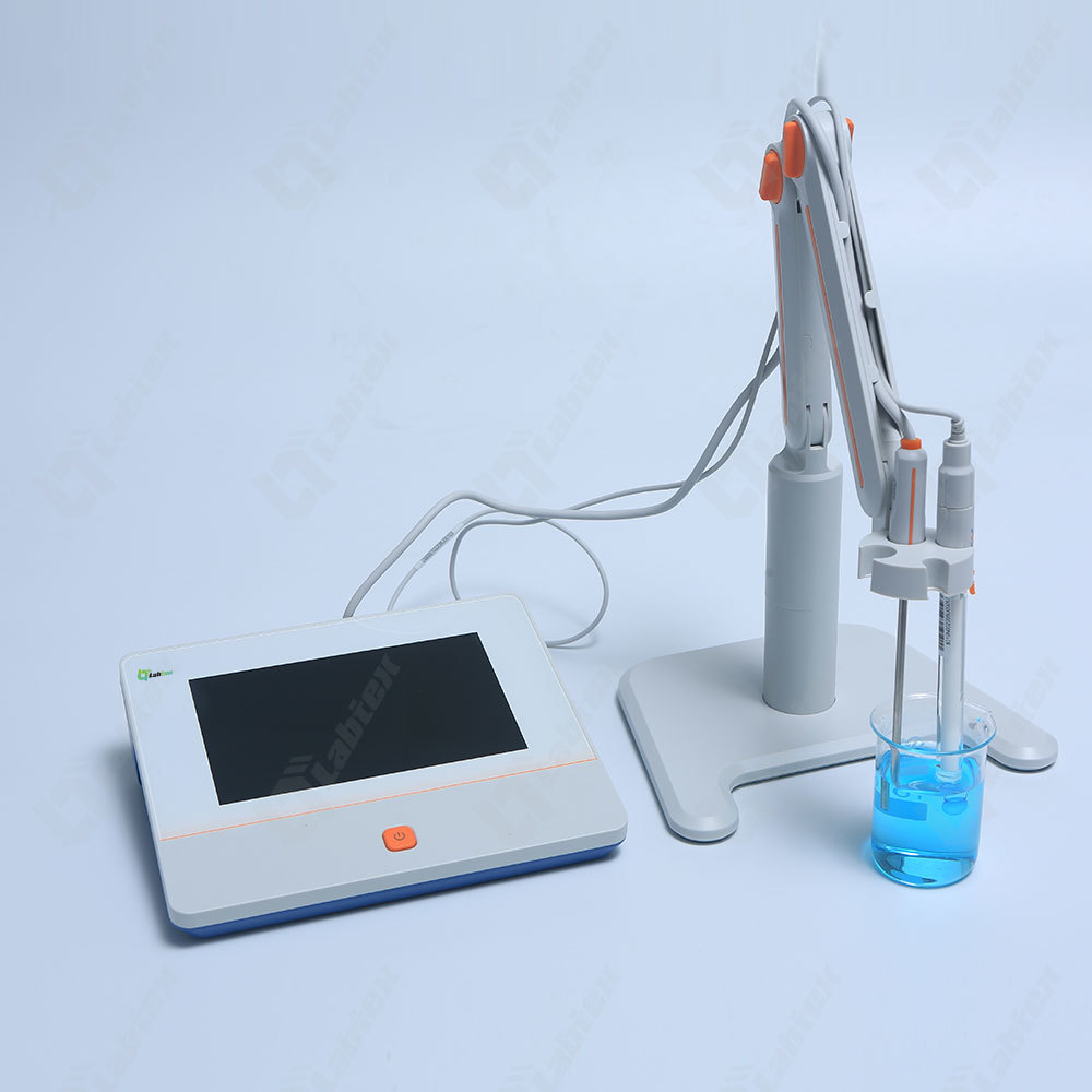 Benchtop pH Meter
