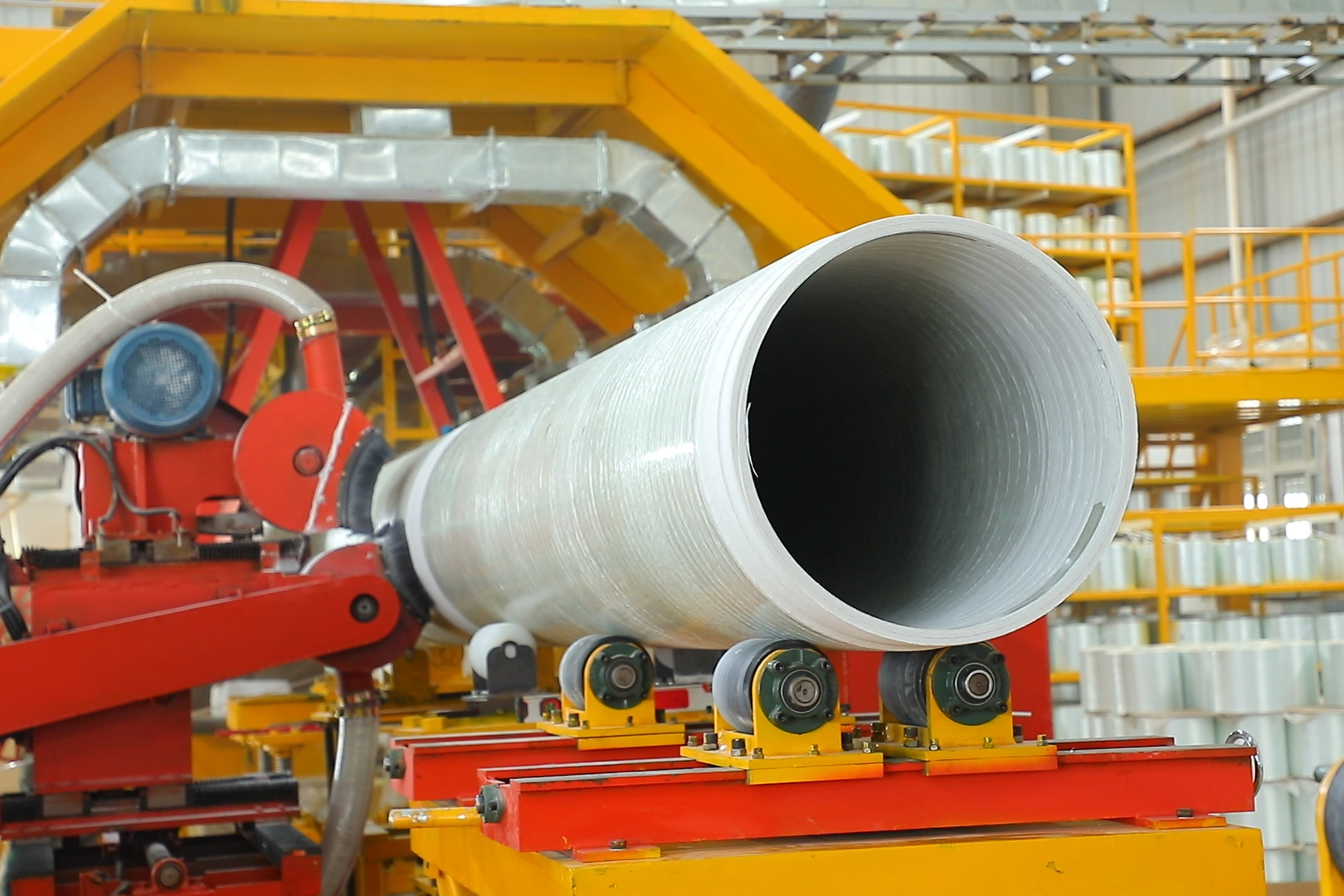 Intelligent control continuous winding FRP sand-filled pipe production line
