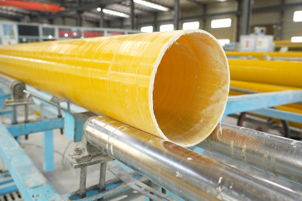 Intelligent control continuous winding FRP cable conduit production line