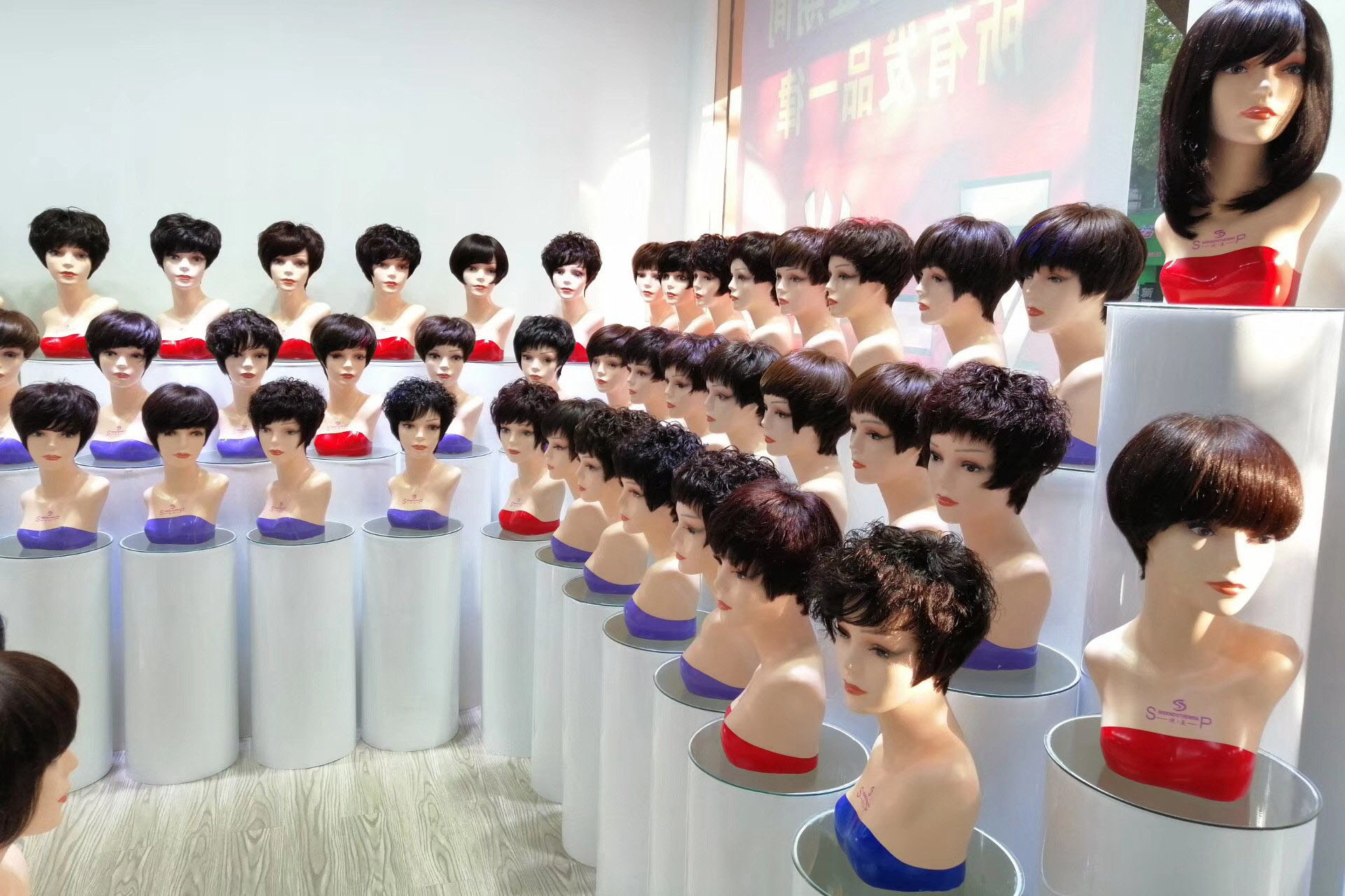 How to maintain a wig made of real hair