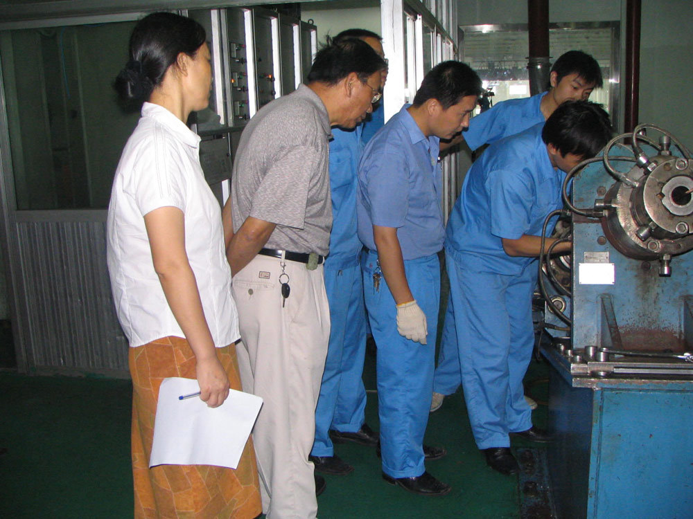 2005年，组织交联工参加行业职业技能鉴定考试