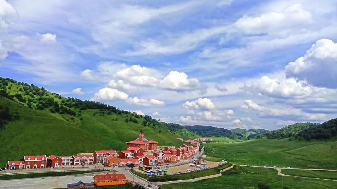 關(guān)山草原|藏不住的“小瑞士”！