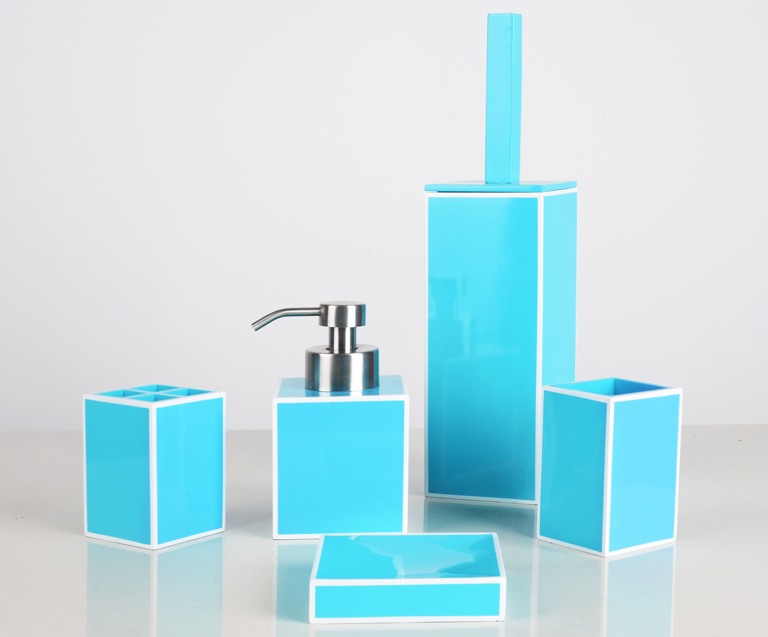 Poly Resin