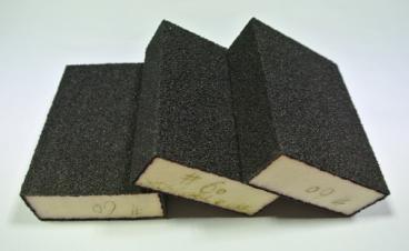 Flexible sanding block