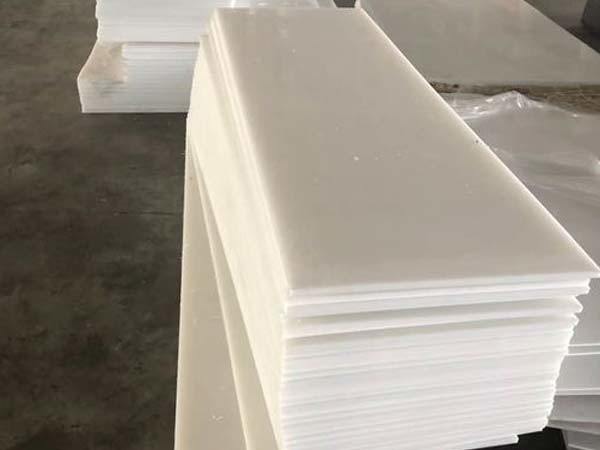 Simulated ice board