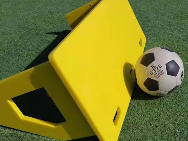 Football rebound board