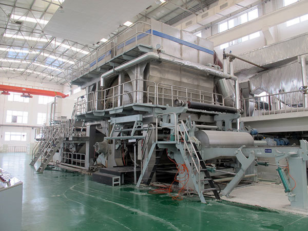 A Peruvian PAPELERA-PANAMERICANA-S.A (PERU) toilet paper production line is made by Shandong Xinhe