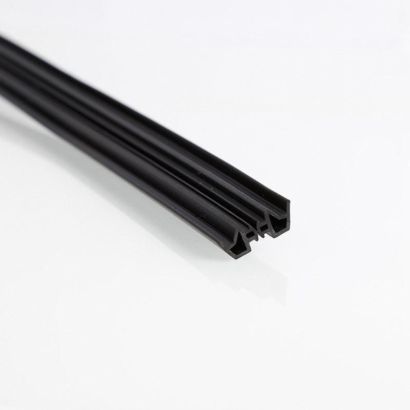 Composite strip (semi-foamed semi-dense strip)