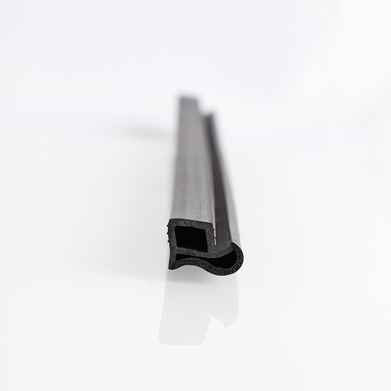 Composite strip (semi-foamed semi-dense strip)