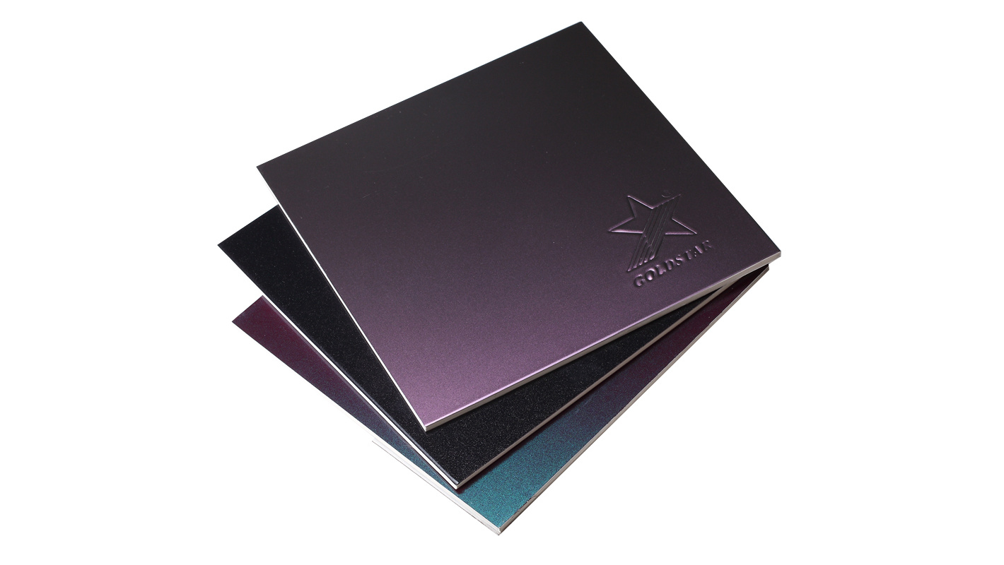 What are the advantages of fluorocarbon aluminum-plastic panels?