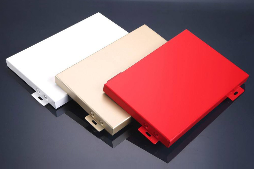 Bending methods and installation techniques for fluorocarbon aluminum-plastic panels