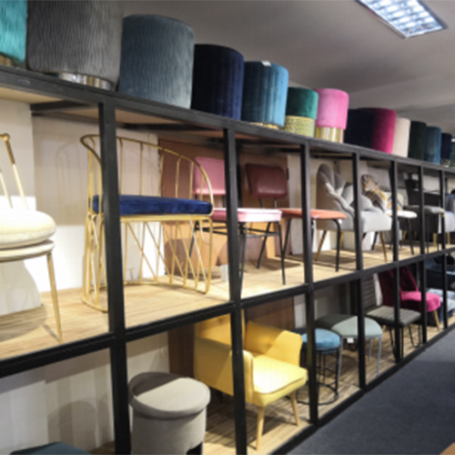 SHOWROOM SHOWROOM