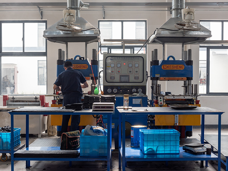 Plate Valcanizing Press Machine KSH-4RT-350T Plate Valcanizing Press Machine KSH-4RT-350T