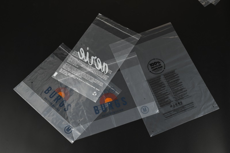 All You Need to Know About LDPE Adhesive Tape Bags in the Gift Box and Gift Bag Industry