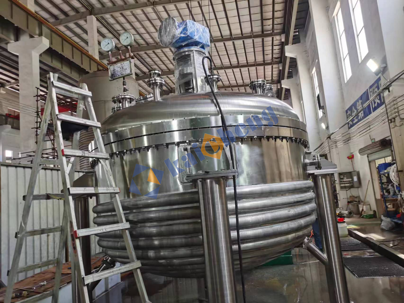 Explosive Chemical Cooling and Production