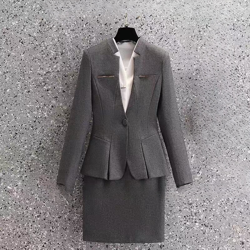 V-sharp cuello manga larga traje de tres piezas