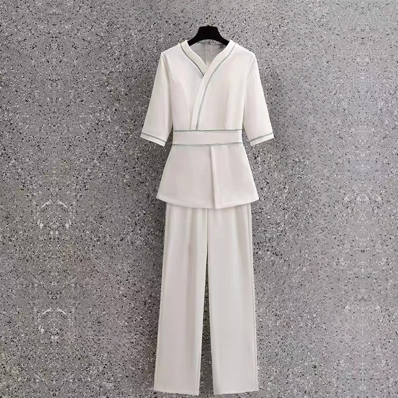 Traje de dos piezas de cuello en forma de corazón para mujer