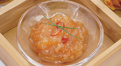 Jelly fish and sesame oil