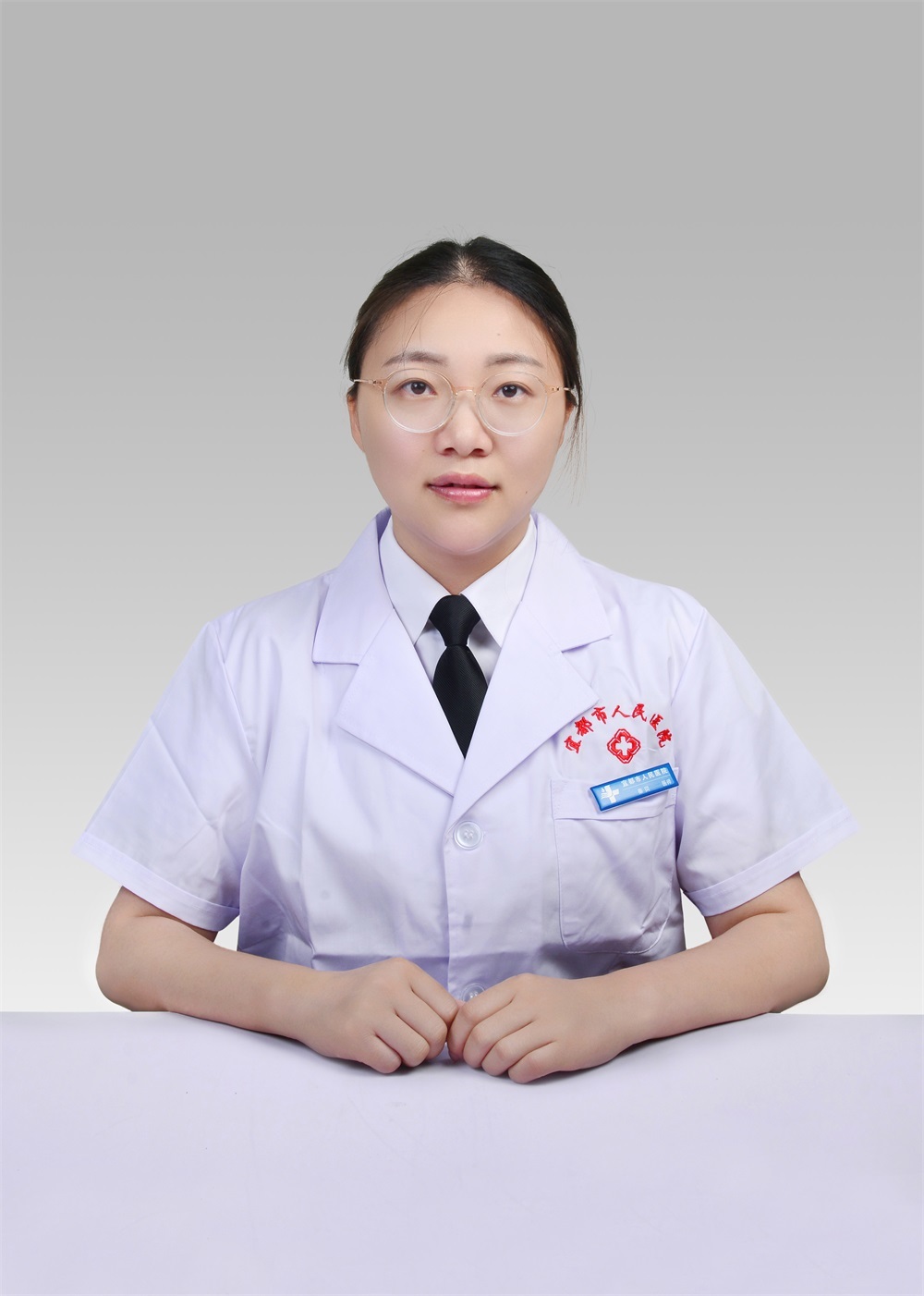 秦贝