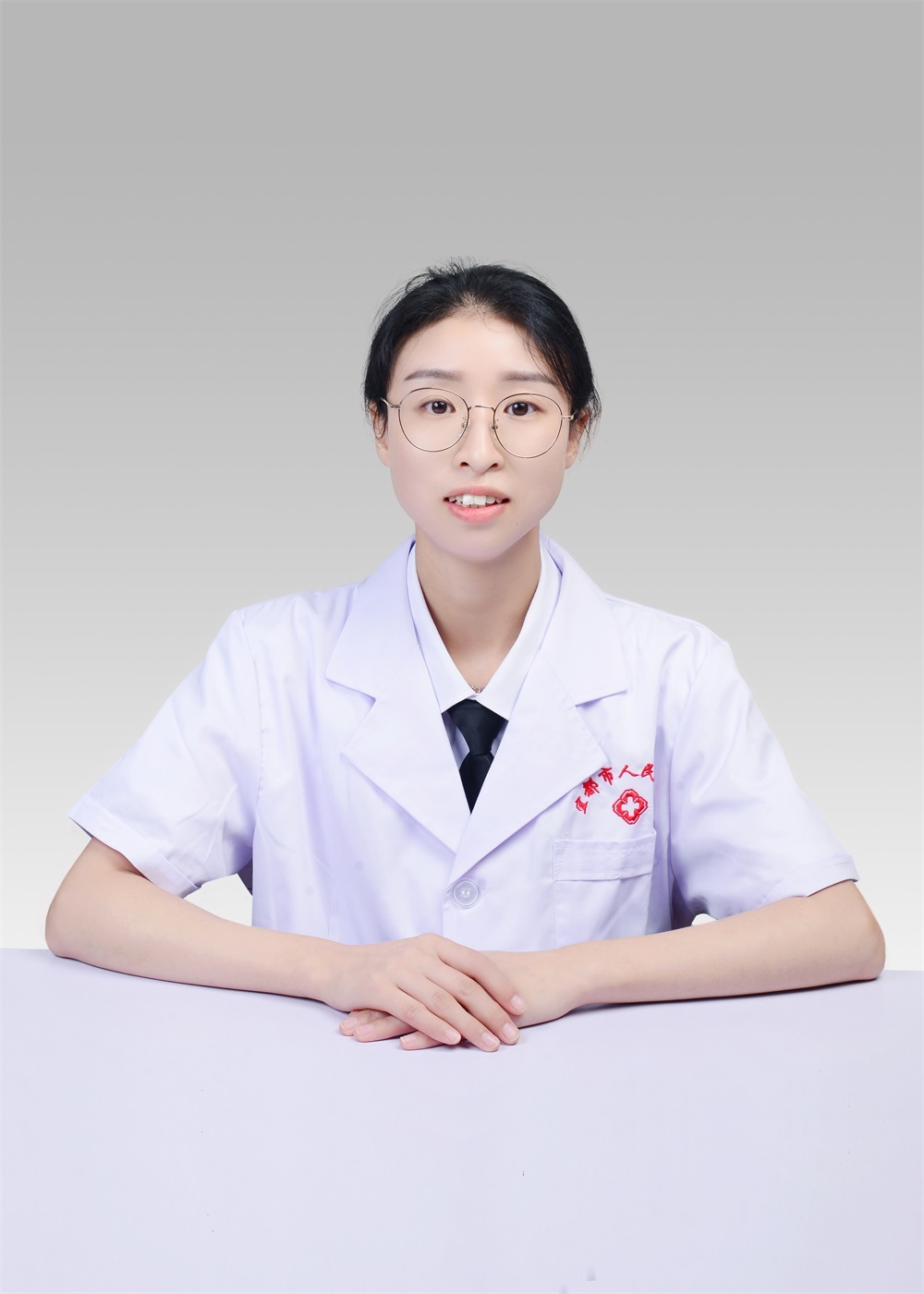 向华莉