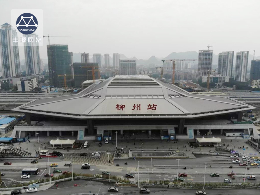 柳州火車站東、西站房網(wǎng)架