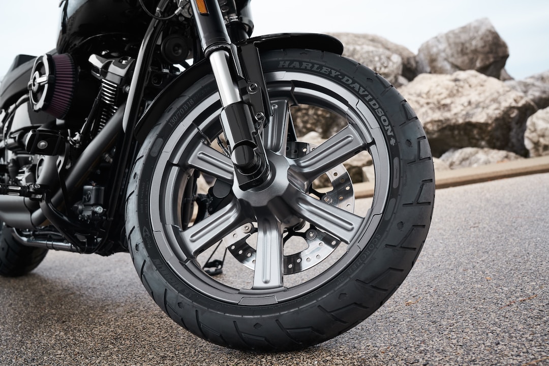 Motorcycle chain production and sales