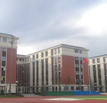 ?漢市華新七中教學(xué)樓、 宿舍樓