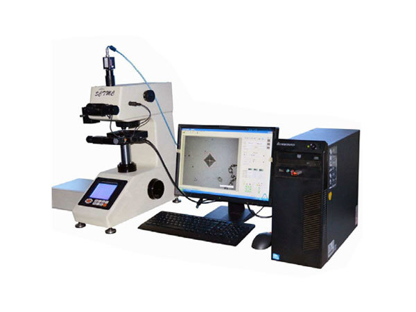 Automatic hardness testing machine