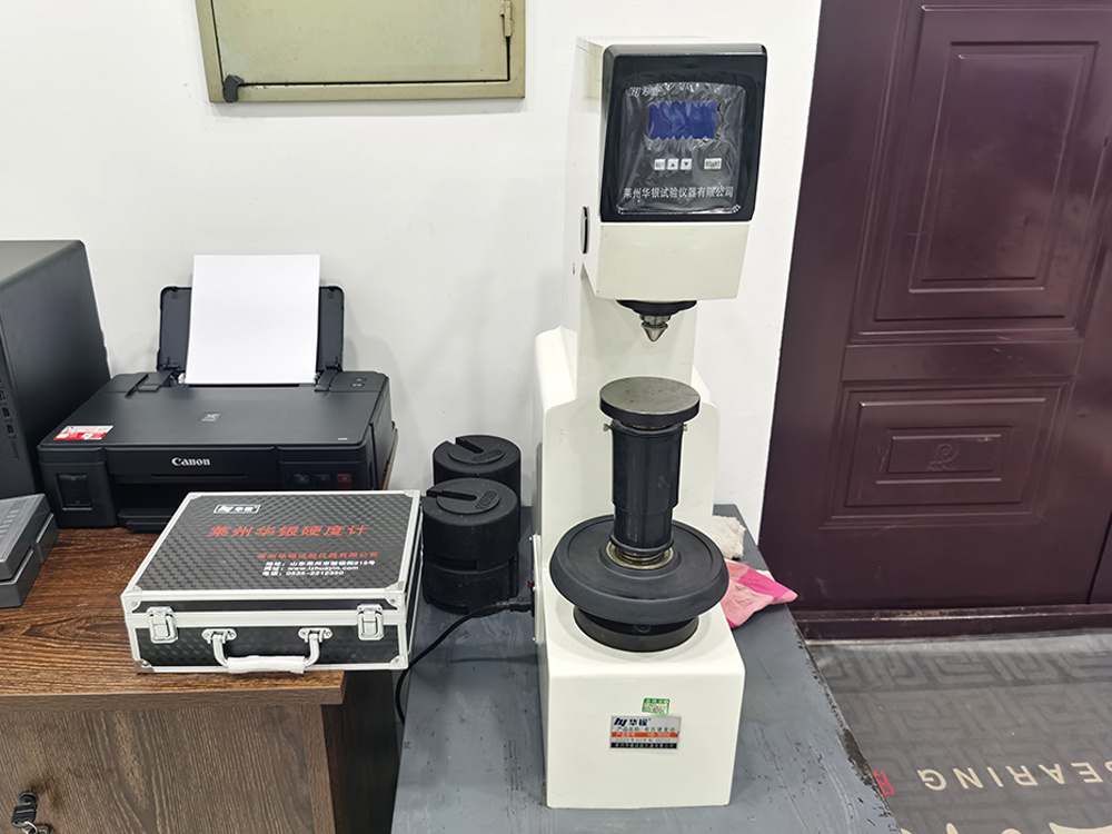 Brinell hardness tester