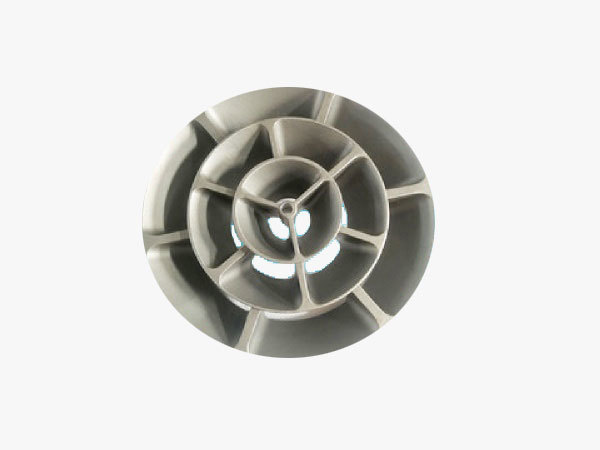 What are the characteristics of dewaxing precision casting?