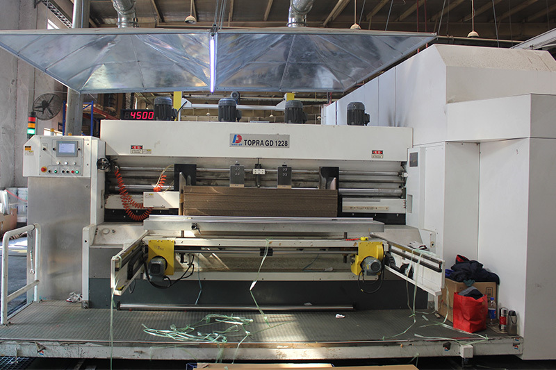High-speed water-based printing slotting and die-cutting machine