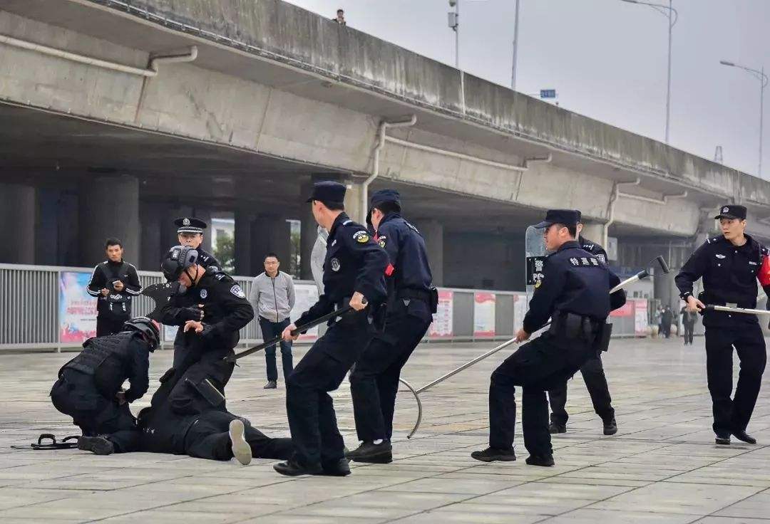 防刺服的防刺能力大于500牛顿