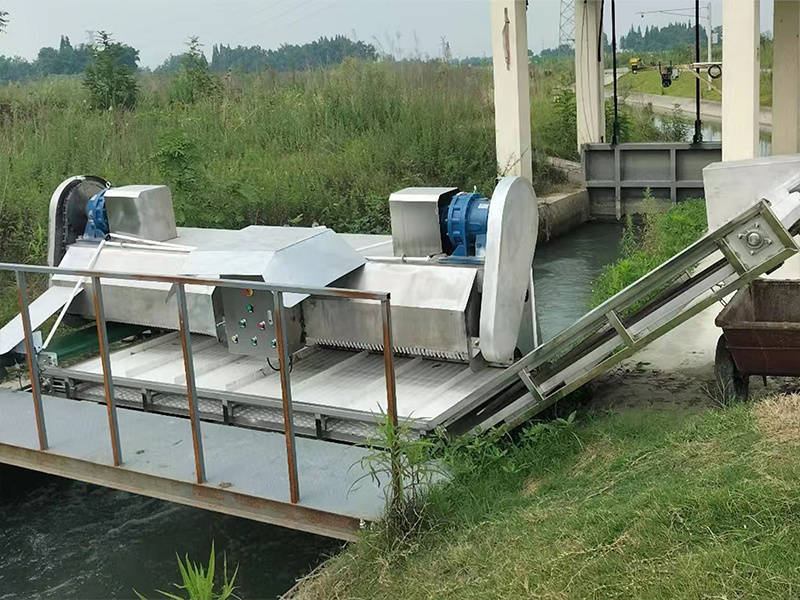 河道撈渣機(jī)