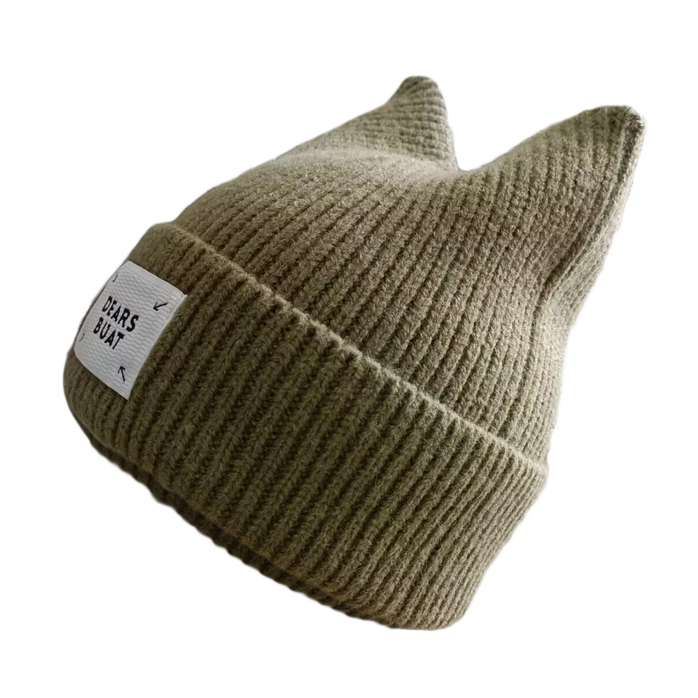 100% acrylic knitted hats wholesale with label patch and cute cat ears