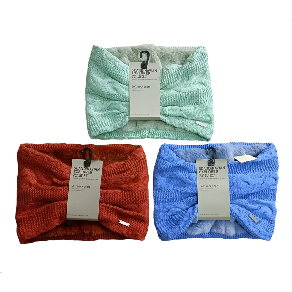 Acrylic yarn and fake fur linning scarf snood with metal plate scarf wholesale