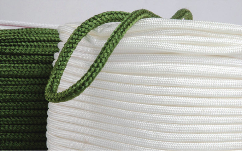 The selection of kite string and sling materials is important
