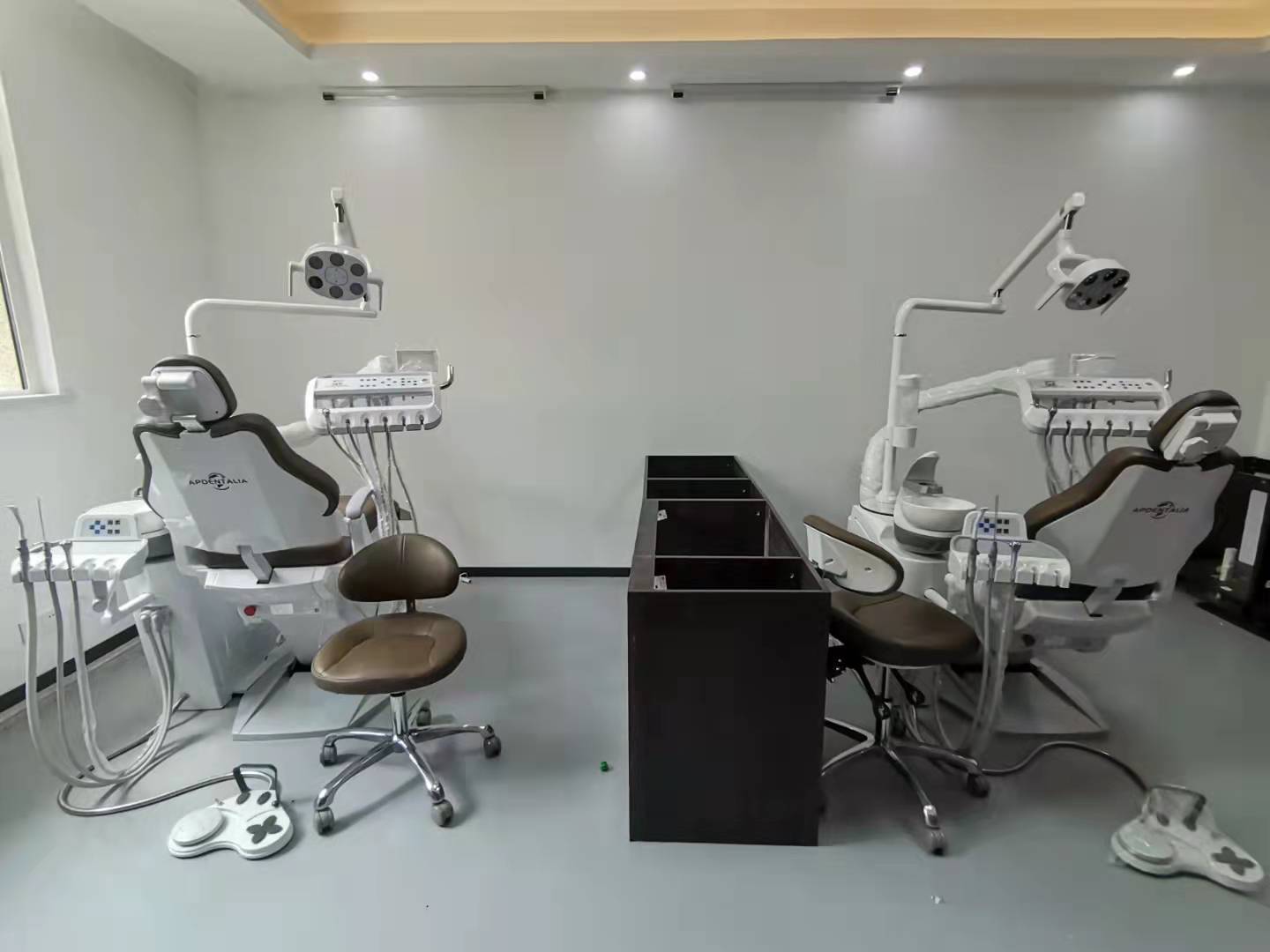 牙科综合治疗椅的常见故障及维修方法