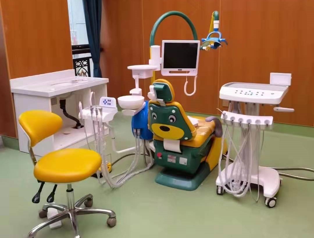 牙科综合治疗椅的安装和保养