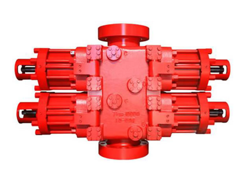 Double-ram blowout preventer