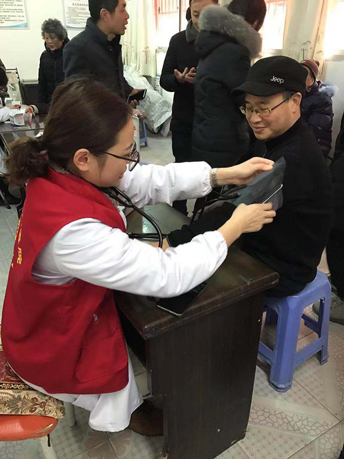 新闻