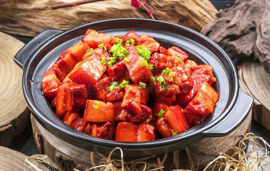 【红曲健康厨房】红曲红烧肉：经典美味，食之佳品