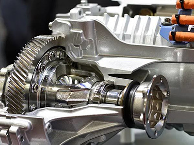 The sealing of the bearing can be divided into two types: self-sealing and external sealing.