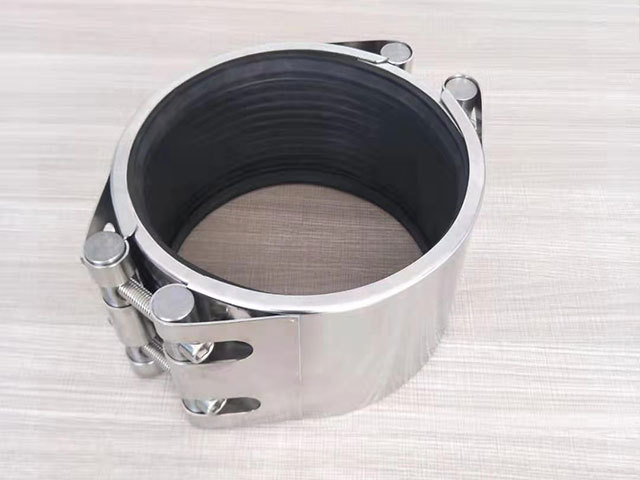 customized high pressure pipe repair clamp from China manufacturer